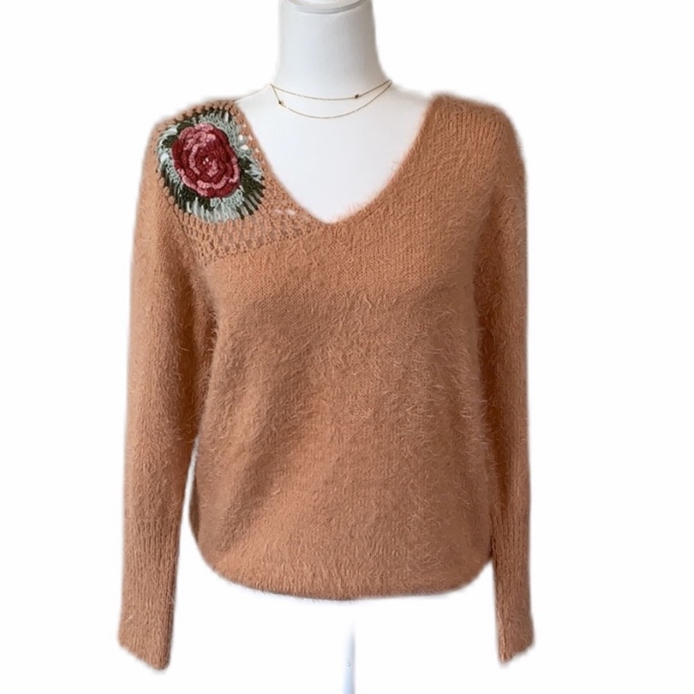 Liplide Fuzzy Peach Crochet Detail Sweater L Super soft and comfy!
